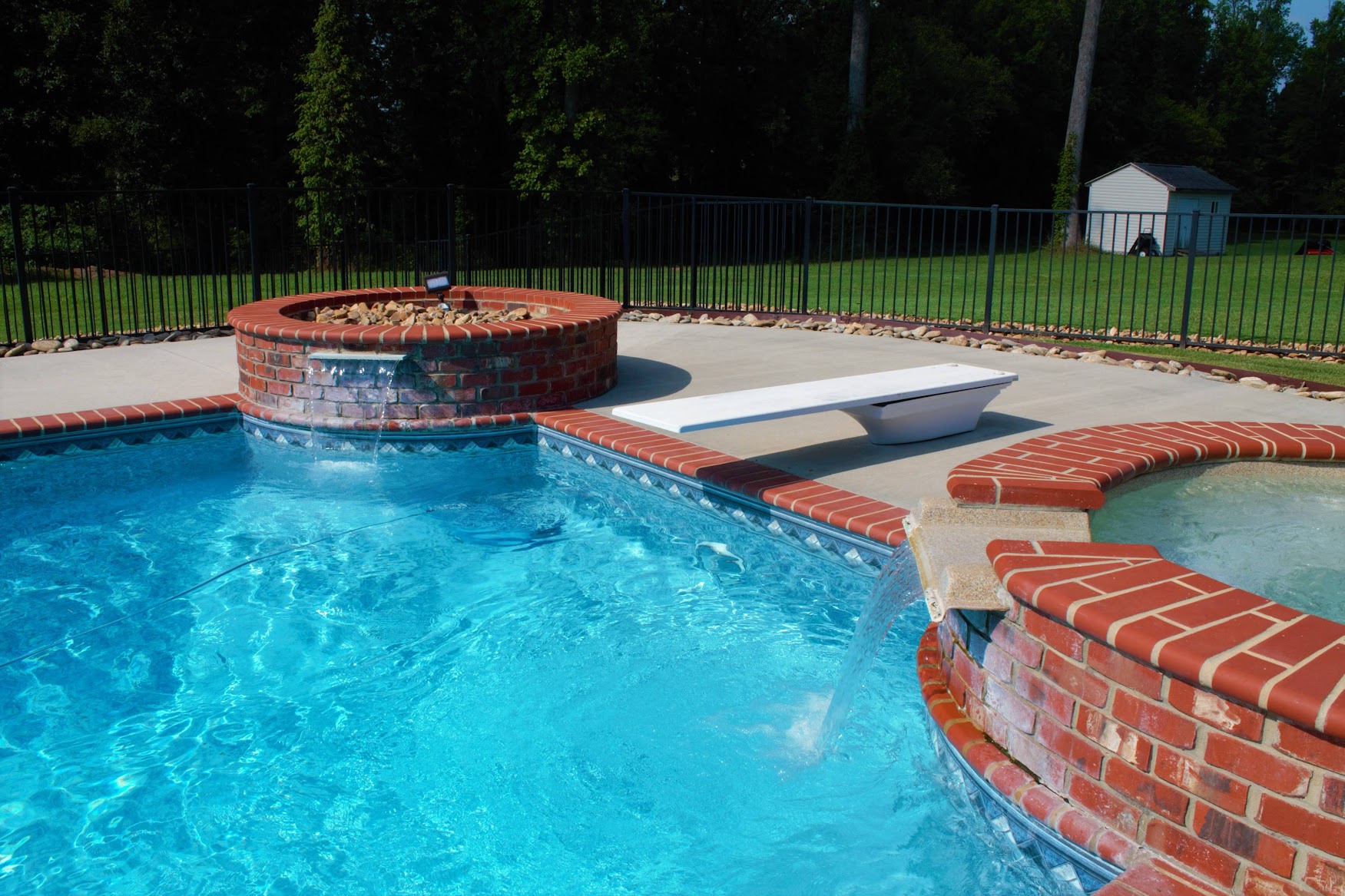 Blue Crystal Pools And Spa