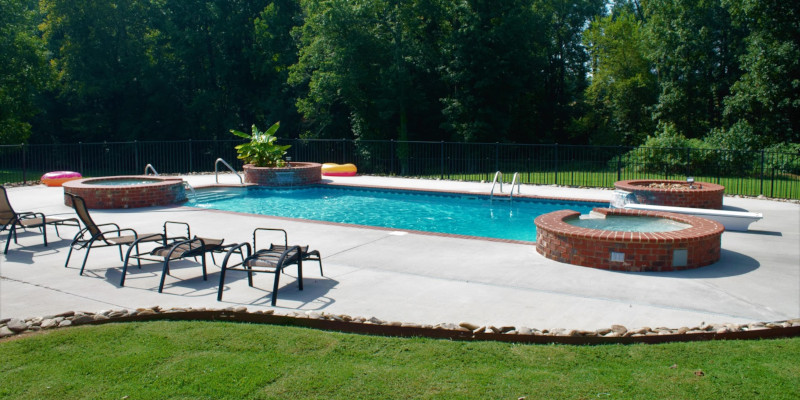 Custom Pools in Guilford County, North Carolina